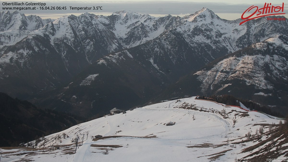Archived image Webcam Golzentipp mountain in Obertilliach