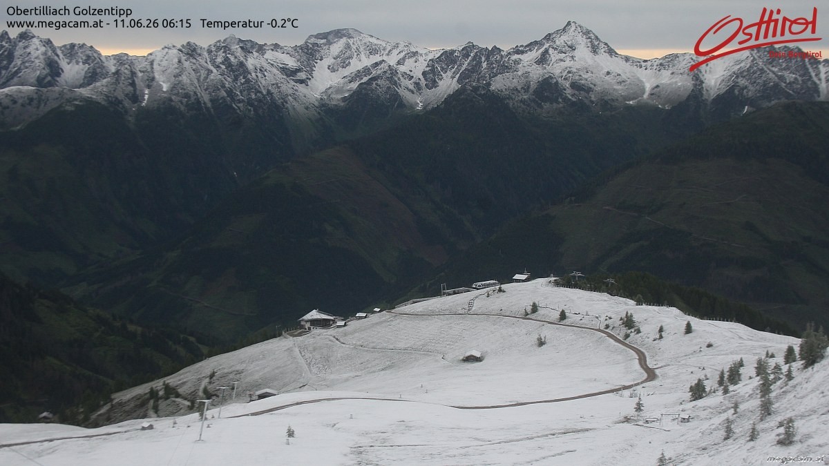 Archived image Webcam Golzentipp mountain in Obertilliach