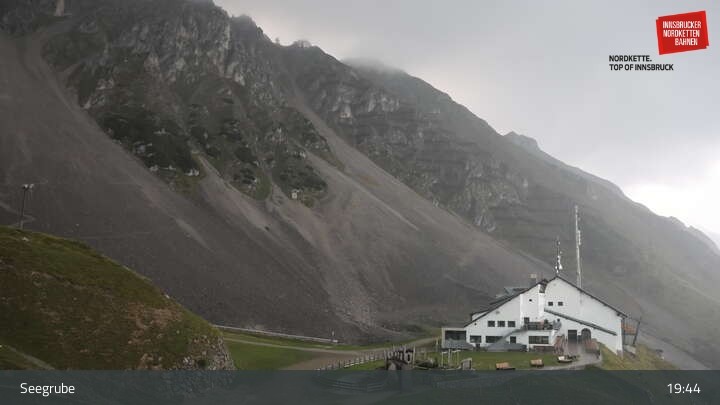 Archived image Webcam Innsbruck, Top Station Seegrube