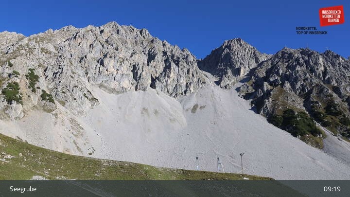Archiv Foto Webcam Innsbrucker Nordkettenbahnen, Bergstation Seegrube