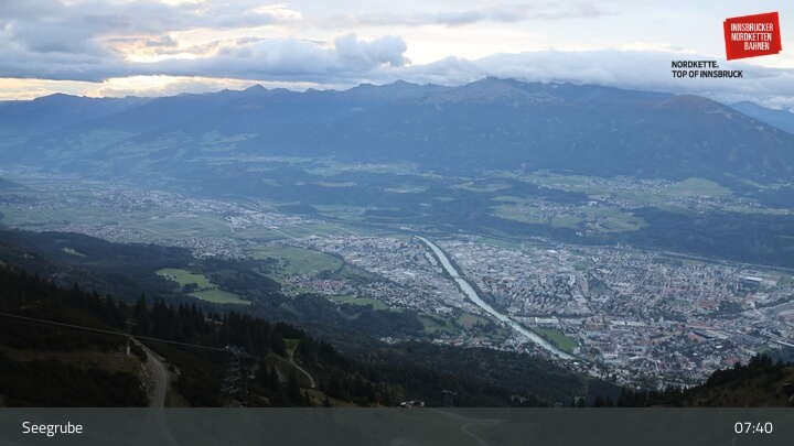 Archiv Foto Webcam Innsbrucker Nordkettenbahnen, Bergstation Seegrube