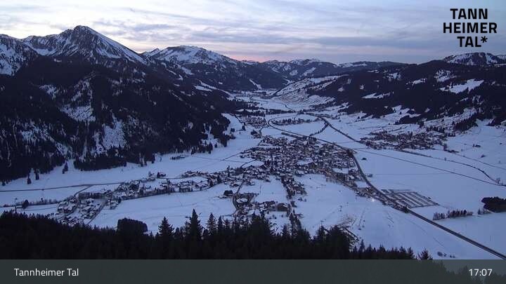 Archiv Foto Webcam Tannheim: Mittelstation Neunerköpfle