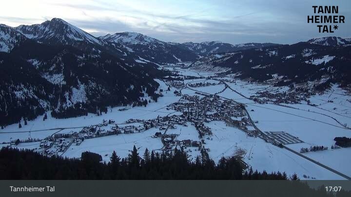 Archiv Foto Webcam Tannheim: Mittelstation Neunerköpfle