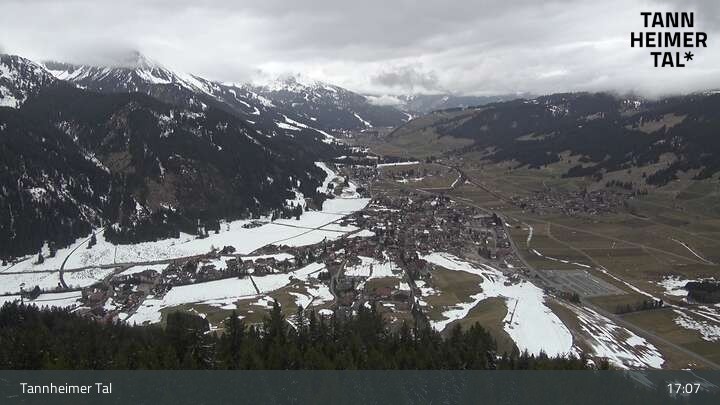 Archiv Foto Webcam Tannheim: Mittelstation Neunerköpfle