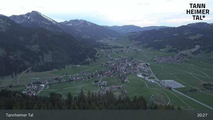 Archived image Webcam Tannheim: Mid sSation Neunerkoepfle