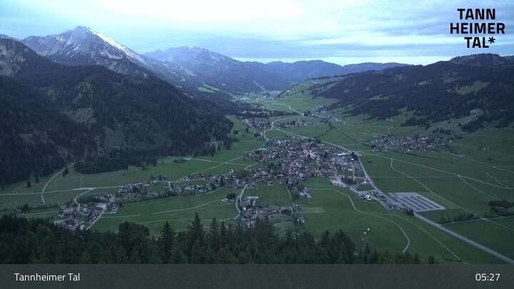 Archived image Webcam Tannheim: Mid sSation Neunerkoepfle