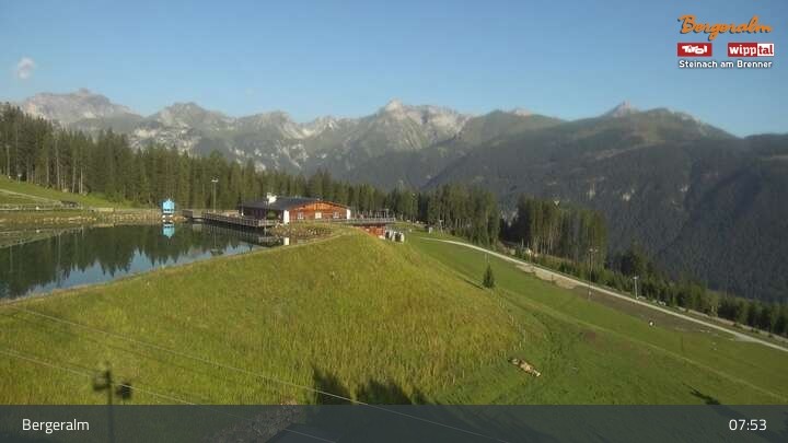 Archived image Webcam Chair Lift Steinboden, Alp Bergeralm