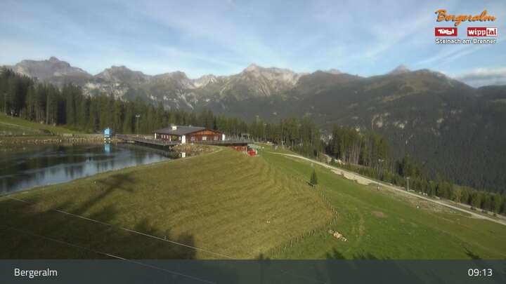 Archived image Webcam Chair Lift Steinboden, Alp Bergeralm