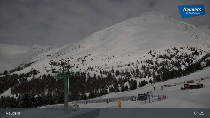 Archiv Foto Webcam Bergkastelseilbahn Bergstation