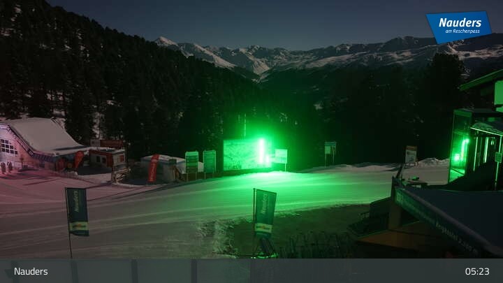 Archiv Foto Webcam Bergkastelseilbahn Bergstation