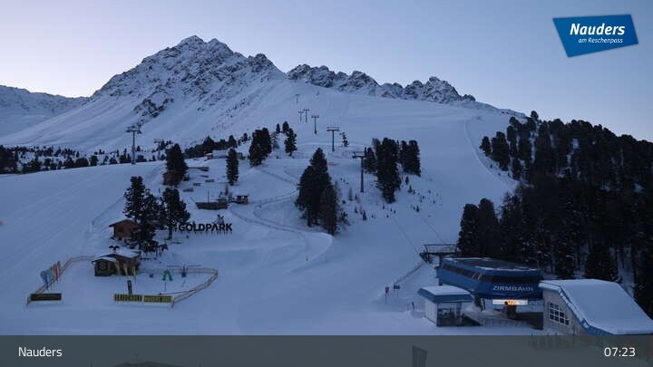 Archiv Foto Webcam Bergkastelseilbahn Bergstation