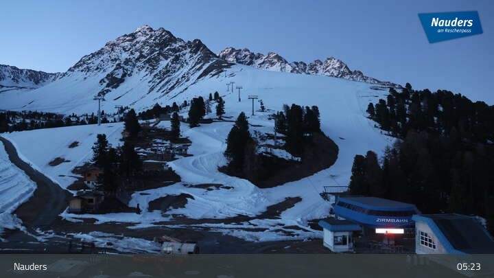 Archiv Foto Webcam Bergkastelseilbahn Bergstation