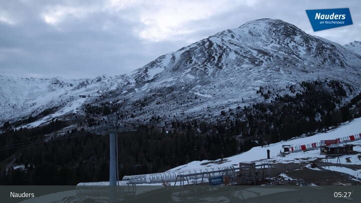 Archiv Foto Webcam Bergkastelseilbahn Bergstation