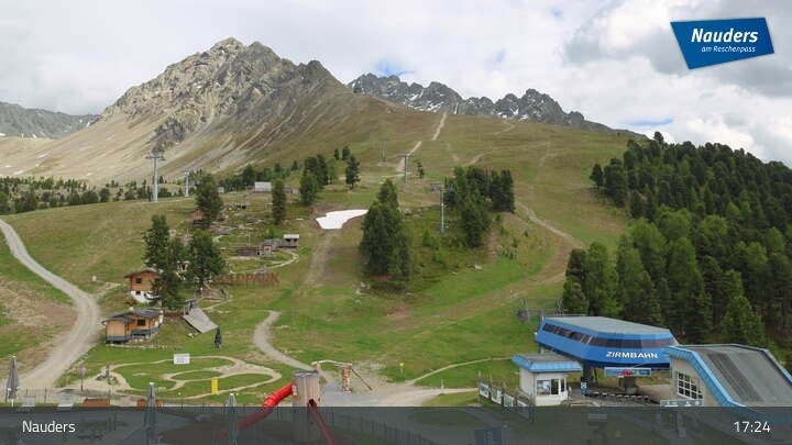 Archiv Foto Webcam Bergkastelseilbahn Bergstation