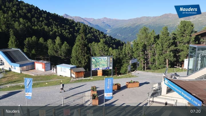 Archiv Foto Webcam Bergkastelseilbahn Bergstation