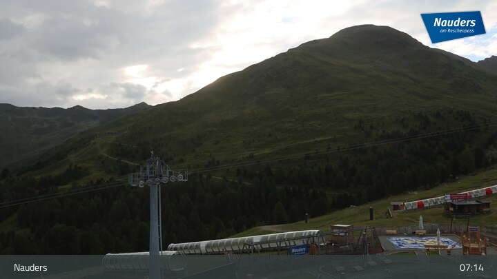 Archiv Foto Webcam Bergkastelseilbahn Bergstation