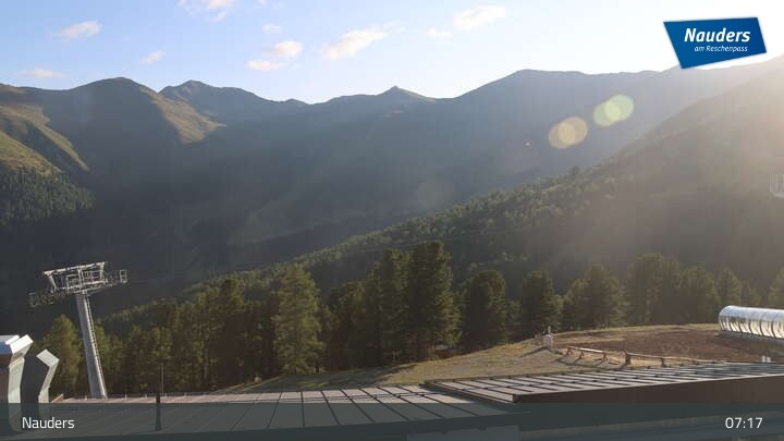 Archiv Foto Webcam Bergkastelseilbahn Bergstation