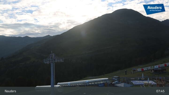 Archiv Foto Webcam Bergkastelseilbahn Bergstation