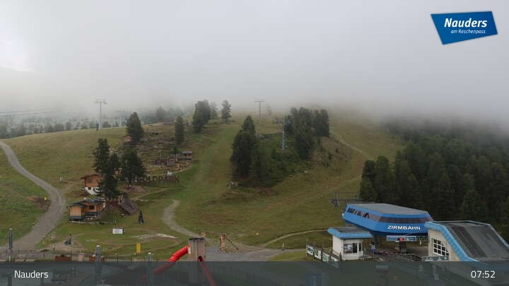 Archiv Foto Webcam Bergkastelseilbahn Bergstation