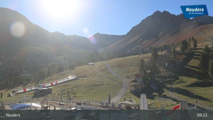 Archiv Foto Webcam Bergkastelseilbahn Bergstation