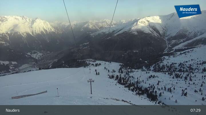 Archiv Foto Webcam Bergstation der Zirmbahn (Nauders)