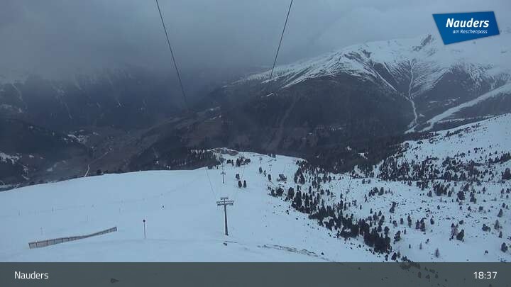 Archiv Foto Webcam Bergstation der Zirmbahn (Nauders)