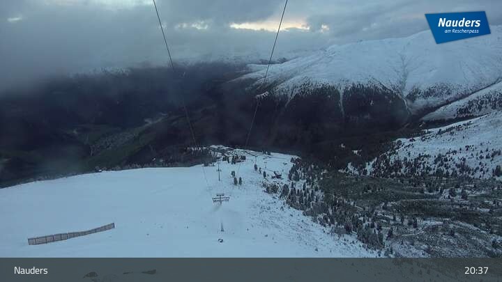 Archiv Foto Webcam Bergstation der Zirmbahn (Nauders)