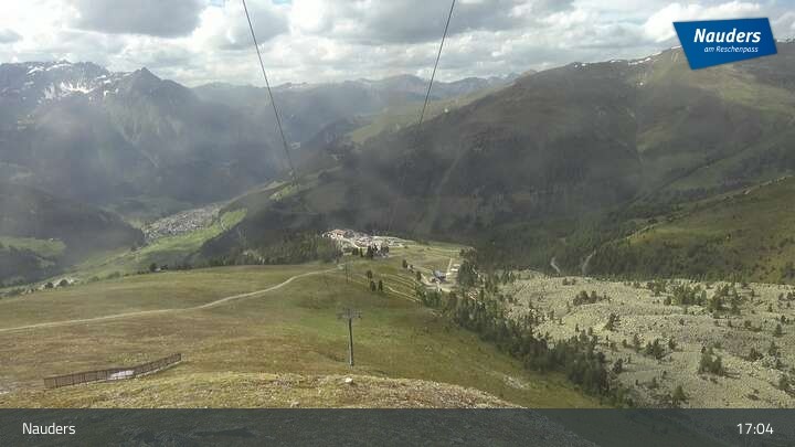 Archived image Webcam Mountain station Zirmbahn (Nauders)