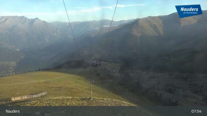 Archived image Webcam Mountain station Zirmbahn (Nauders)