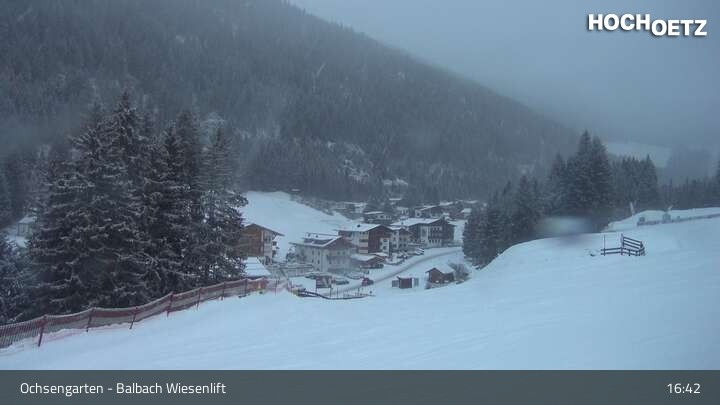 Archiv Foto Webcam Hochoetz - Blick auf Ochsengarten