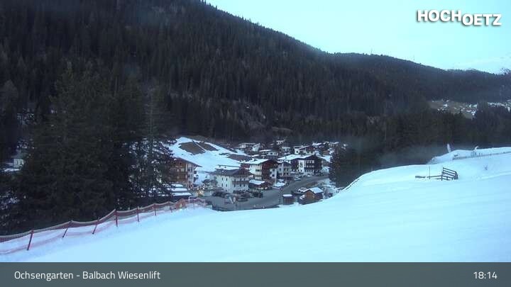 Archiv Foto Webcam Hochoetz - Blick auf Ochsengarten