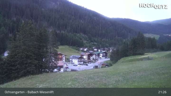 Archiv Foto Webcam Hochoetz - Blick auf Ochsengarten