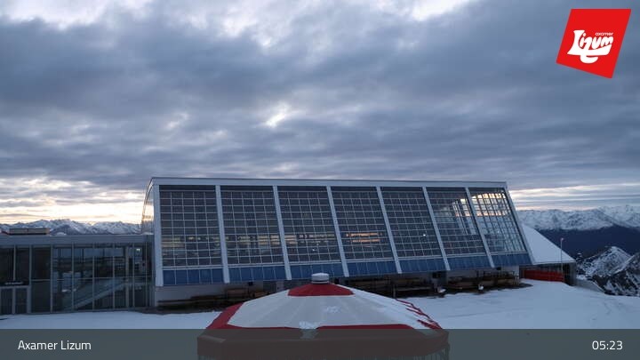 Archiv Foto Webcam Axams - Panoramarestaurant Hoadl-Haus