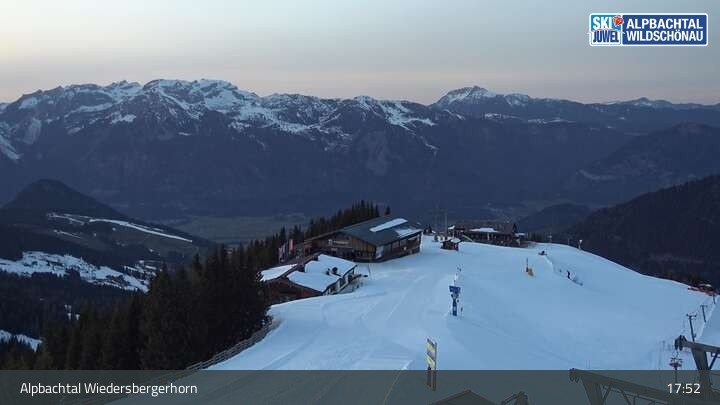 Archived image Webcam View from Wiedersbergerhorn