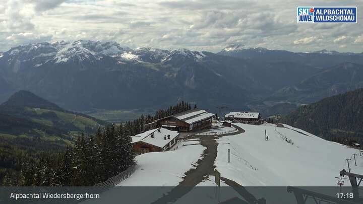 Archiv Foto Webcam Blick vom Wiedersbergerhon im Alpbachtal in Tirol