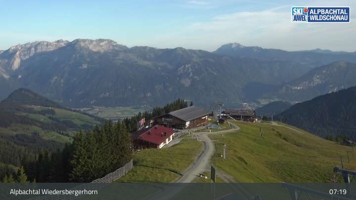 Archived image Webcam View from Wiedersbergerhorn