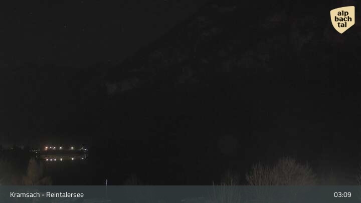 Archived image Webcam Lake Reintalersee - Kramsach