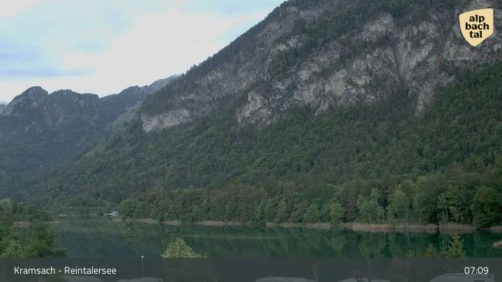 Archived image Webcam Lake Reintalersee - Kramsach