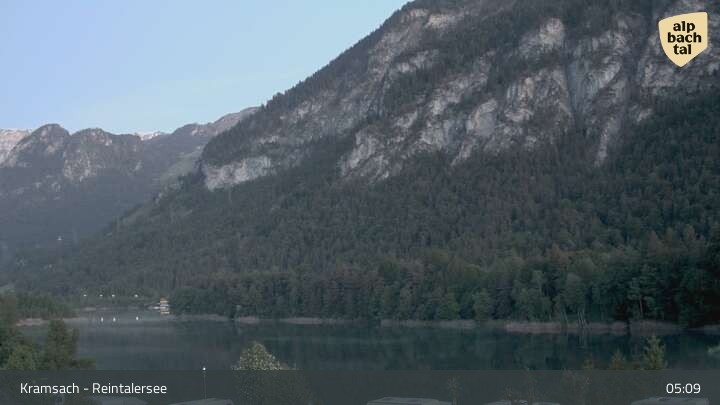 Archived image Webcam Lake Reintalersee - Kramsach