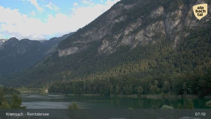 Archived image Webcam Lake Reintalersee - Kramsach