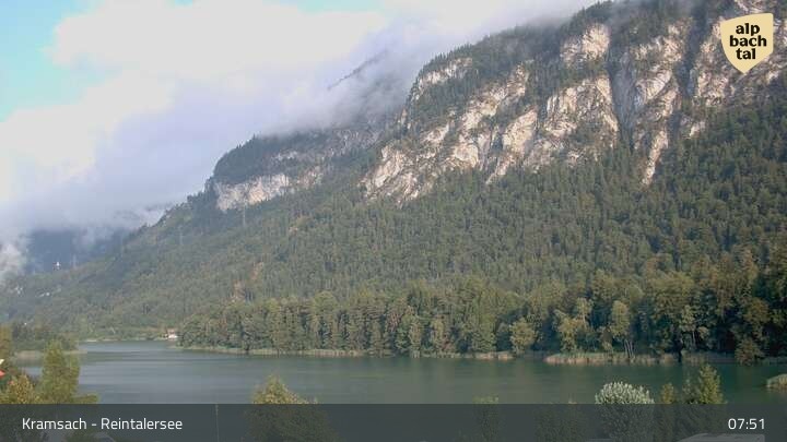 Archived image Webcam Lake Reintalersee - Kramsach