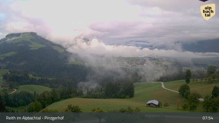 Archived image Webcam Mountain restaurant Pinzgerhof at Brunnerberg