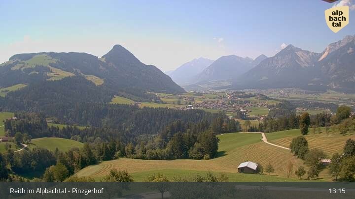Archived image Webcam Mountain restaurant Pinzgerhof at Brunnerberg