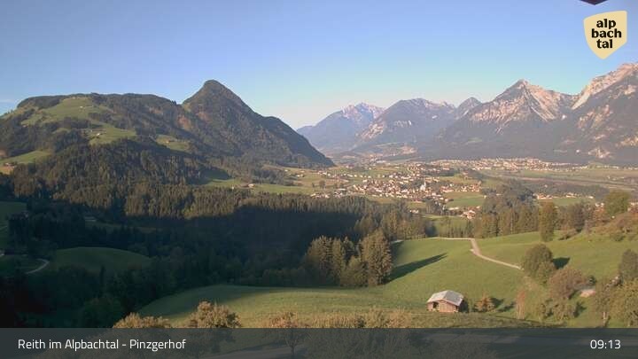 Archived image Webcam Mountain restaurant Pinzgerhof at Brunnerberg