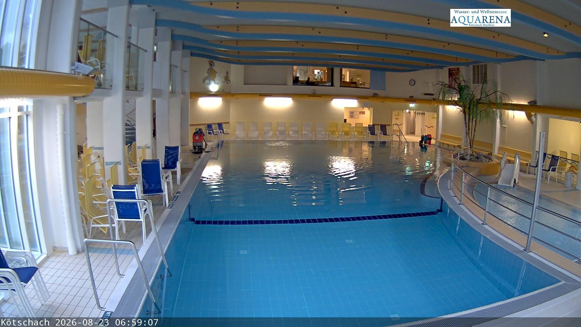 Archived image Webcam Spa Aquarena