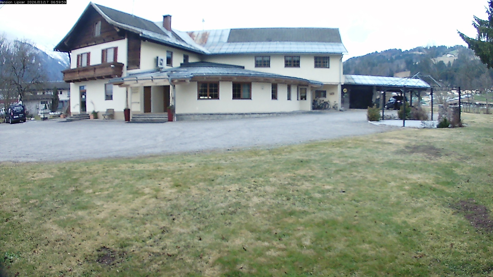 Archiv Foto Webcam Pension Lipicer in Kötschach Mauthen, Kärnten