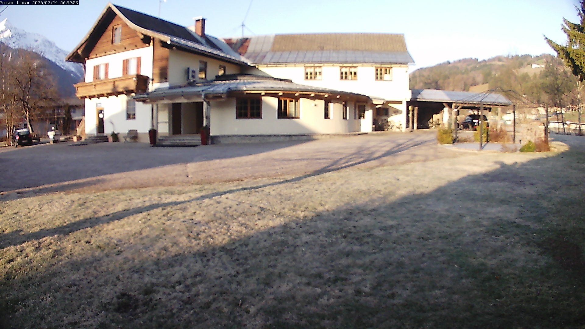 Archived image Webcam Kötschach Mauthen Hotel Lipicer, Carinthia