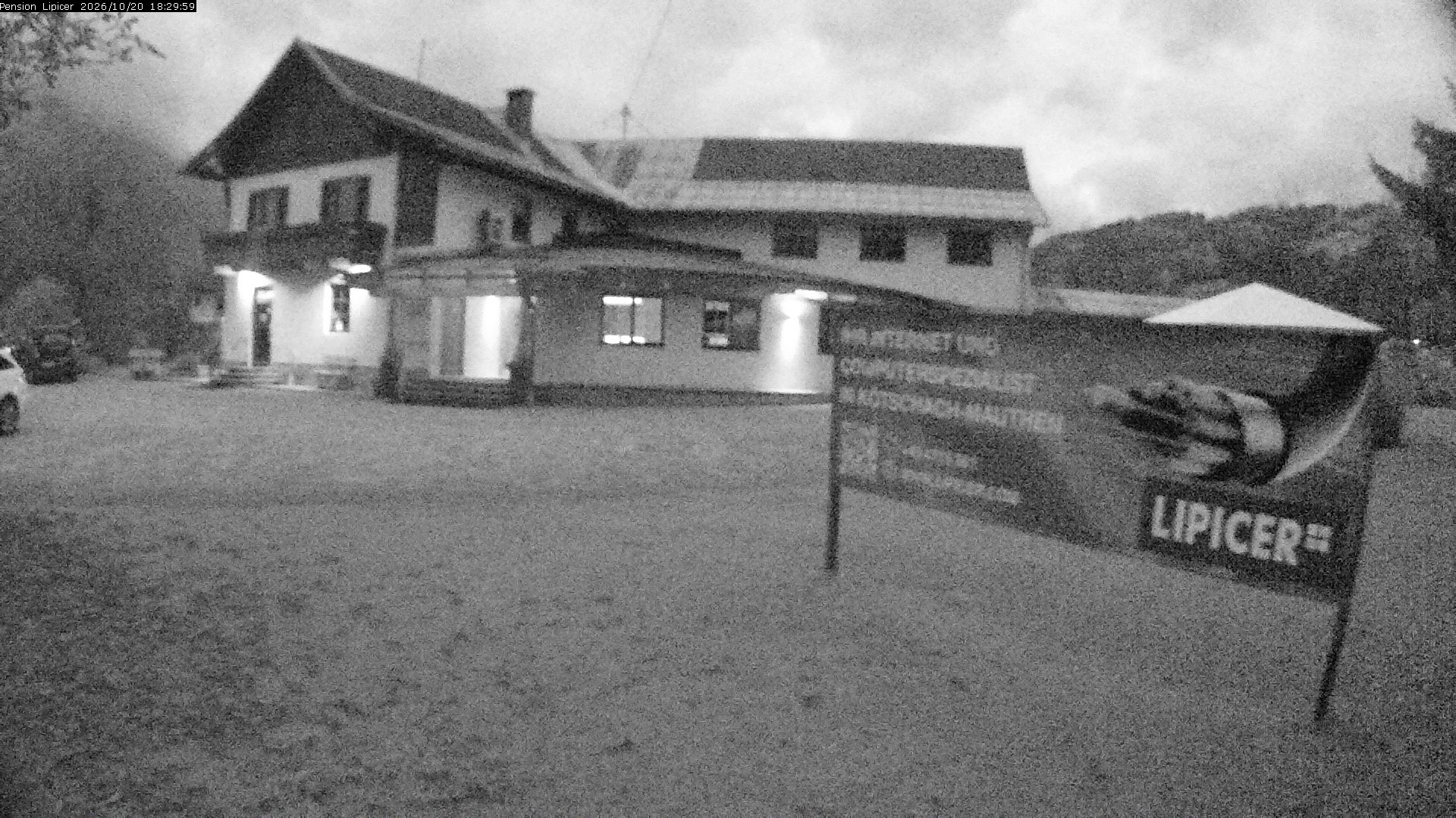 Archived image Webcam Kötschach Mauthen Hotel Lipicer, Carinthia