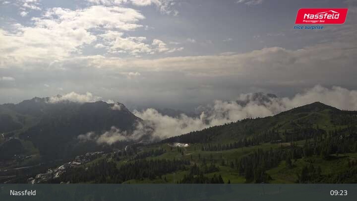 Archiv Foto Webcam Nassfeld: Blick Tressdorfer Höhe