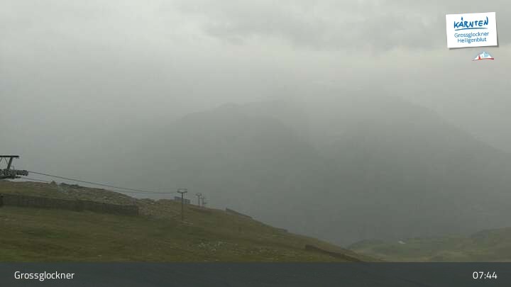 Archiv Foto Webcam Heiligenblut: Schareck (2606 m)
